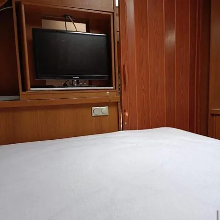 Przyczepy U Marcela Dulczetto Camp キャンプ場 ヤスタルニャ